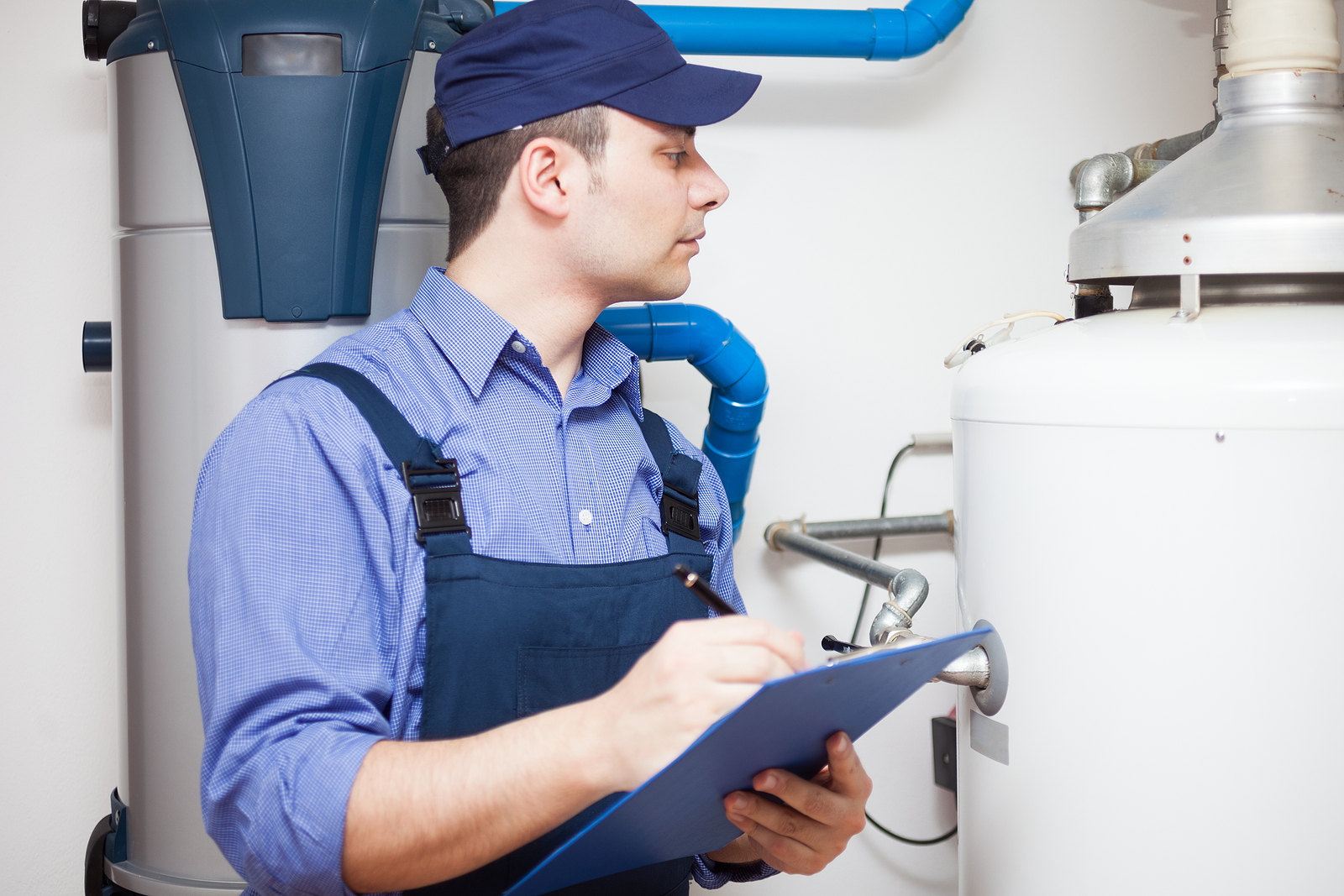 How To Choose The Right Water Heater For Your Home I Downey Plumbing